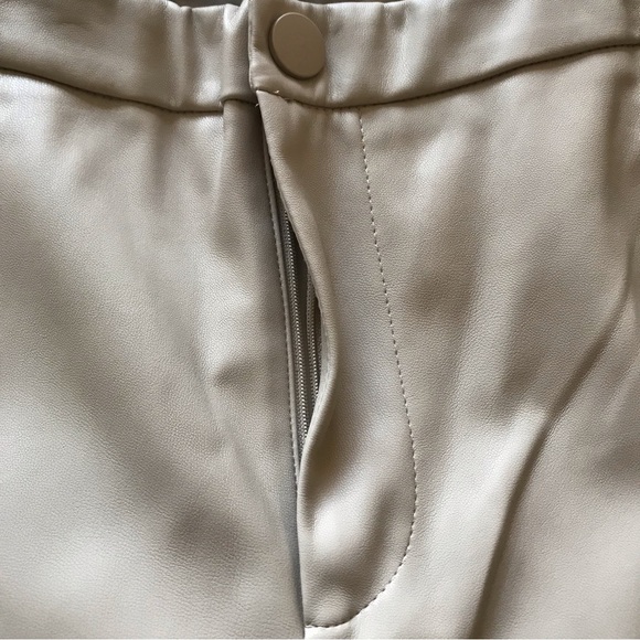 Zara faux leather cream leggings - Picture 4 of 9